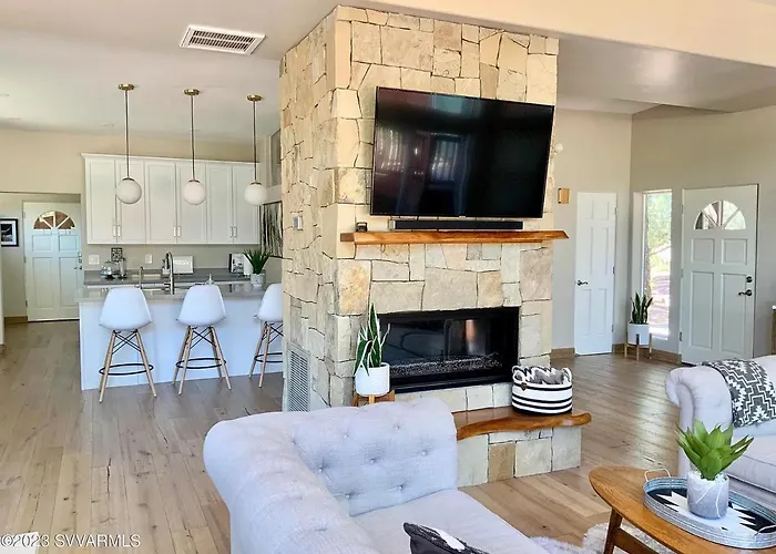 1 Home! Epic Mountain Views With Pool & Hot Tub Holiday home Sedona