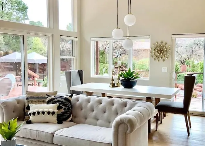 1 Home! Epic Mountain Views With Pool & Hot Tub Holiday home